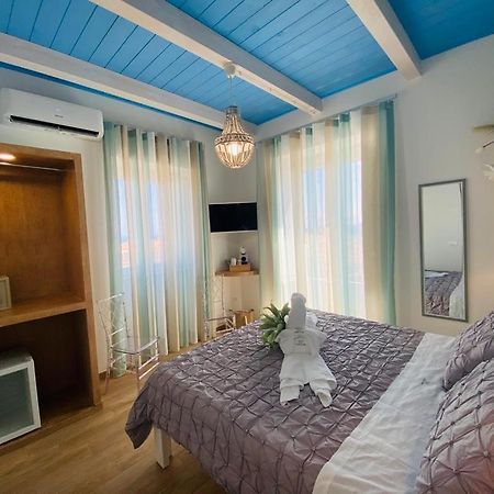 Fior Dei Carmeliti Rooms And Parking Tropea Exterior foto
